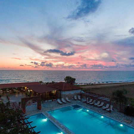 Poseidon Beach Hotel 카스트로시키아 외부 사진