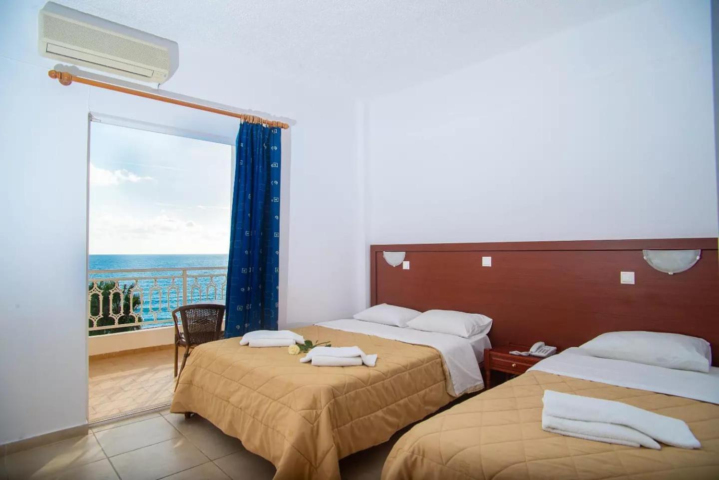 Poseidon Beach Hotel 카스트로시키아 외부 사진