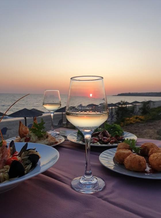 Poseidon Beach Hotel 카스트로시키아 외부 사진